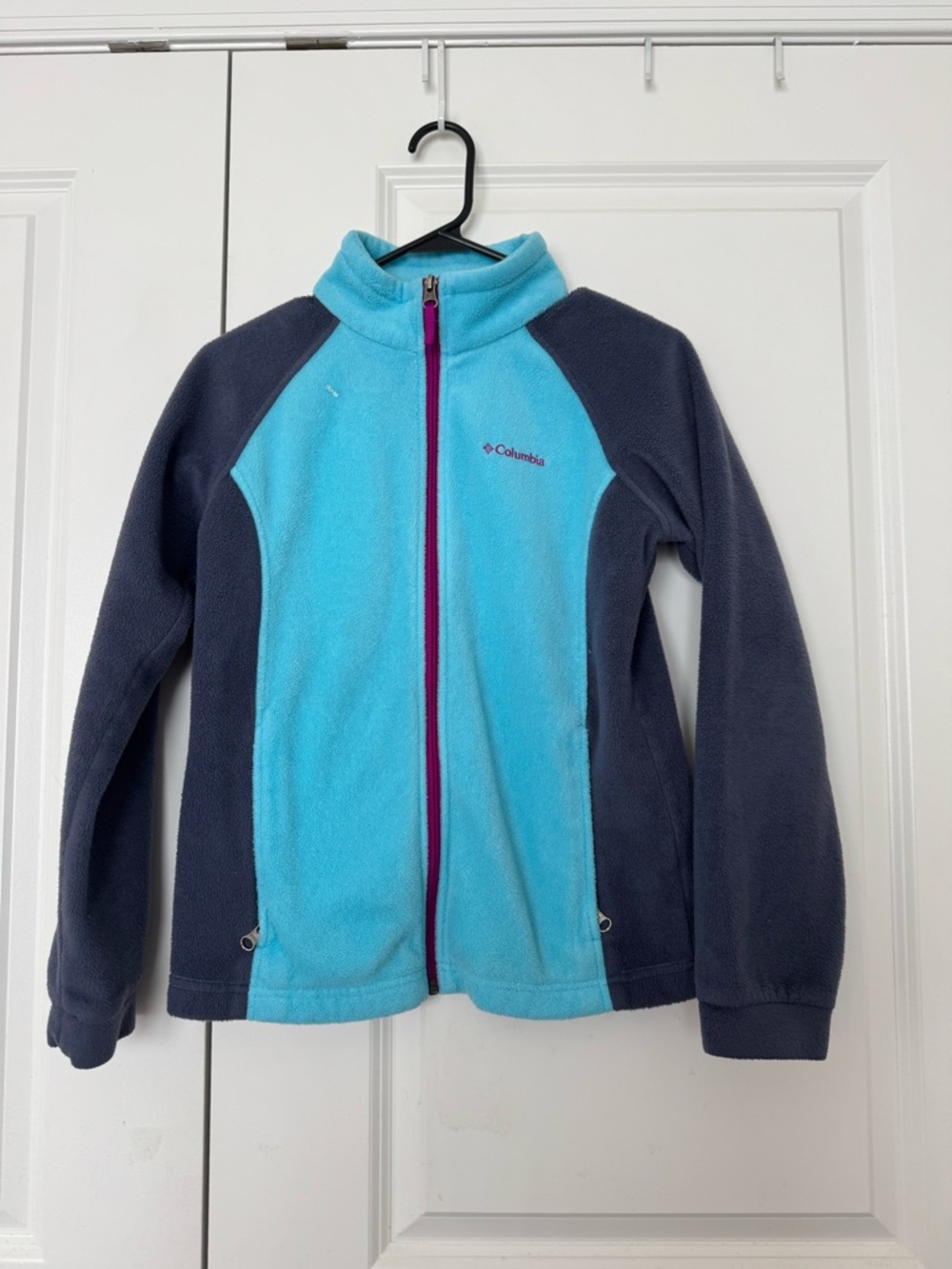 Columbia Teal and Light Blue Fleece Pullover size large 14-16